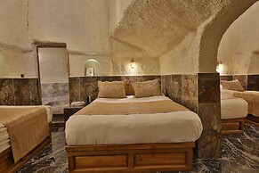 Goreme Valley Cave House