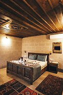 Goreme Valley Cave House