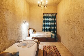 Goreme Valley Cave House