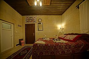 Goreme Valley Cave House