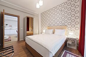 Tomis Garden Aparthotel