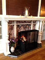 Inglewood House and Spa