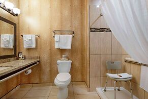Best Western Plus Moosomin Hotel