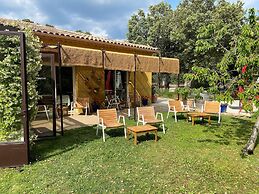 Logis Hôtel La Bastide de Grignan & Restaurant La Chênaie