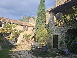 Logis Hôtel La Bastide de Grignan & Restaurant La Chênaie