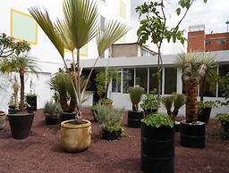 Hotel Dharma
