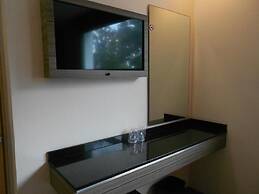 Hotel Dharma