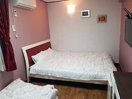 A Ji Hostel