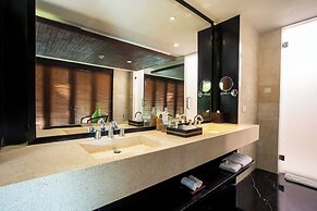 Sanctoo Suites and Villas