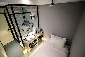 Rest Chinatown Hotel