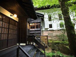 Motoyu Ishiya