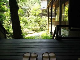 Motoyu Ishiya
