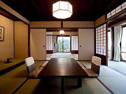 Motoyu Ishiya