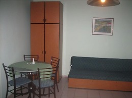 Caprice Apart Hotel