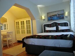 Hotel Taksim Home