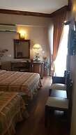 Kleopatra İkiz Otel