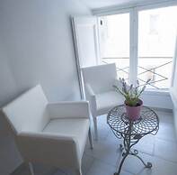 Flowers Apartments