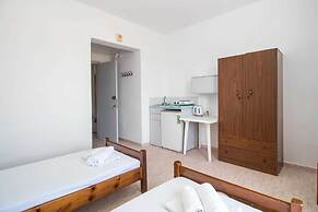 Nikos BnB