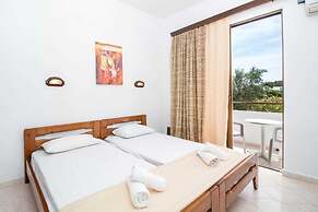 Nikos BnB