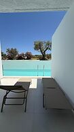 Nikos BnB