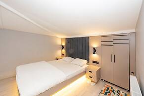 Cirrus Suites