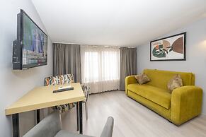 Cirrus Suites