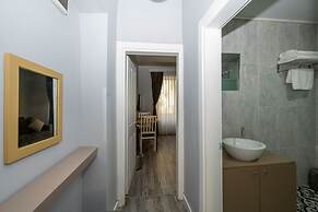 Cirrus Suites