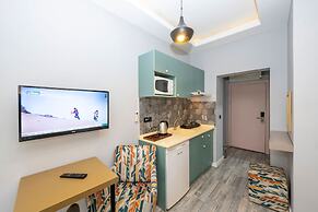 Cirrus Suites