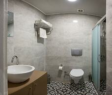 Cirrus Suites