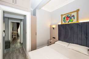 Cirrus Suites