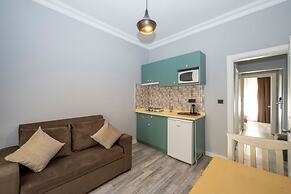 Cirrus Suites