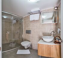 Cirrus Suites