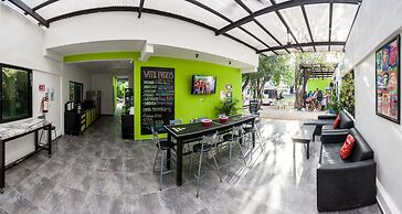 Che Tulum Hostel & Bar