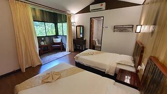 Bilit Adventure Lodge