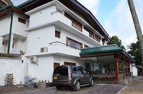 Heaven Seven Kandy