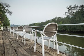 Stone Wood River Front