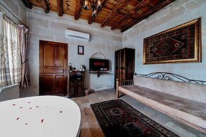 Chelebi Cave House