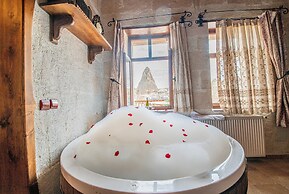 Chelebi Cave House