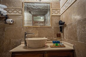 Chelebi Cave House