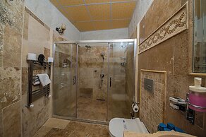 Chelebi Cave House