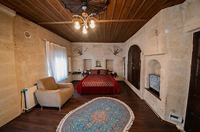 Chelebi Cave House