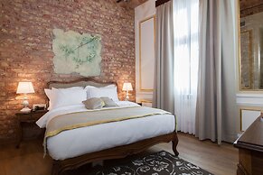 Hotel Pera Parma