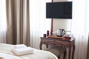 Hotel Pera Parma