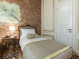 Hotel Pera Parma
