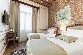 Hotel Pera Parma