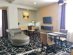 Planet Holiday Hotel & Residence