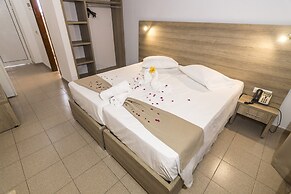 Tivoli Hotel