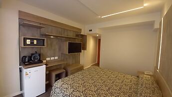 Hotel Versailles