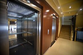 Hotel Versailles