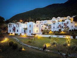 Porto Galini Seaside Resort & Spa